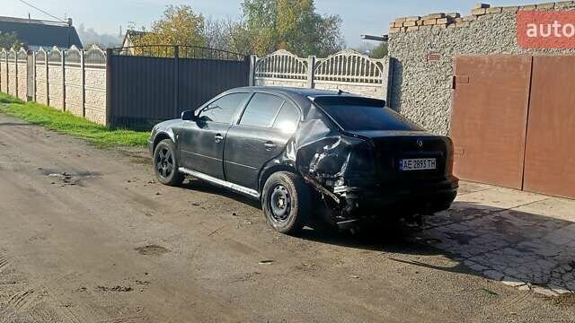 Чорний Шкода Октавія, об'ємом двигуна 1.6 л та пробігом 296 тис. км за 2700 $, фото 2 на Automoto.ua