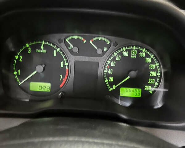 Чорний Шкода Октавія, об'ємом двигуна 1.8 л та пробігом 199 тис. км за 3100 $, фото 12 на Automoto.ua