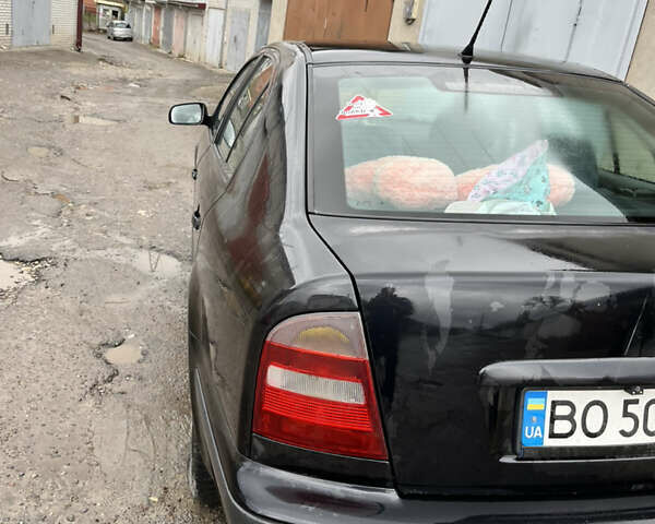 Чорний Шкода Октавія, об'ємом двигуна 1.8 л та пробігом 199 тис. км за 3100 $, фото 2 на Automoto.ua