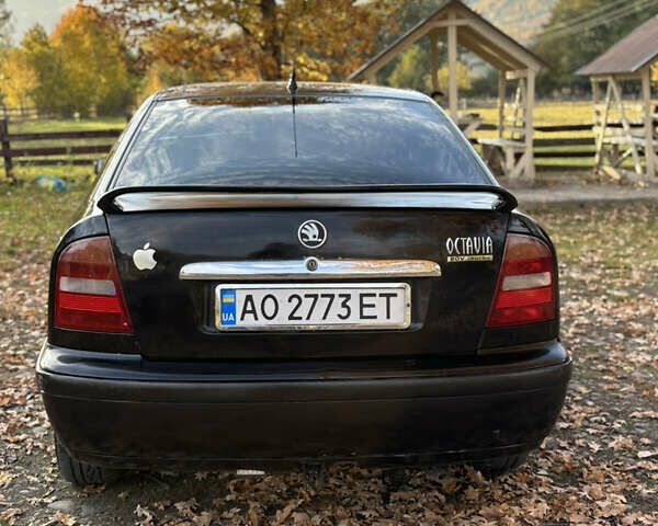 Шкода Октавия 1999 в Хусте на Automoto.ua Черный Шкода Октавия, объемом двигателя 1.78 л и пробегом 400 тыс. км за 2700 $, фото 4 на Automoto.ua