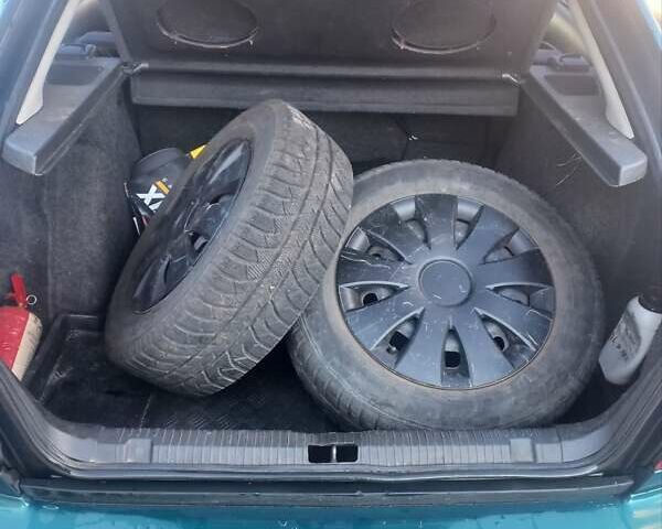 Черный Шкода Октавия, объемом двигателя 1.6 л и пробегом 290 тыс. км за 3999 $, фото 8 на Automoto.ua