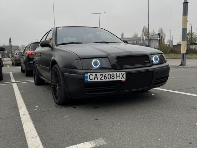 Черный Шкода Октавия, объемом двигателя 1.9 л и пробегом 380 тыс. км за 5218 $, фото 7 на Automoto.ua