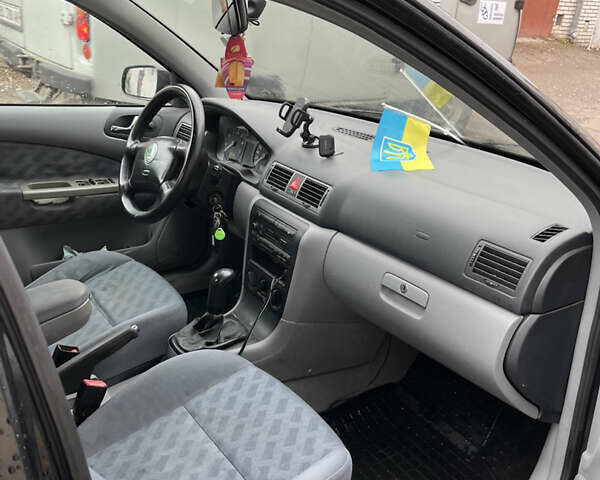 Чорний Шкода Октавія, об'ємом двигуна 1.8 л та пробігом 199 тис. км за 3100 $, фото 5 на Automoto.ua