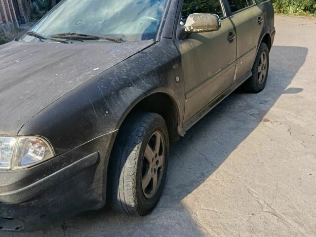 Черный Шкода Октавия, объемом двигателя 0 л и пробегом 510 тыс. км за 2000 $, фото 3 на Automoto.ua