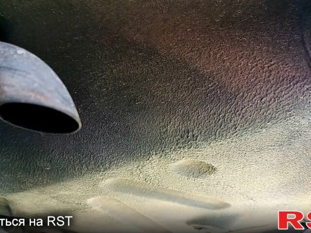 Черный Шкода Октавия, объемом двигателя 1.6 л и пробегом 266 тыс. км за 4200 $, фото 2 на Automoto.ua