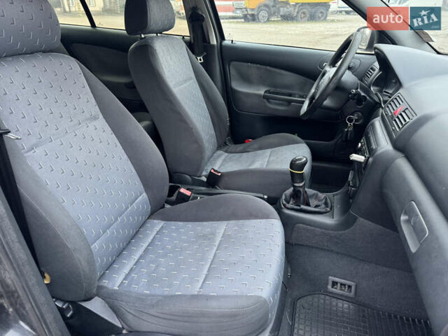 Черный Шкода Октавия, объемом двигателя 1.9 л и пробегом 320 тыс. км за 3500 $, фото 5 на Automoto.ua