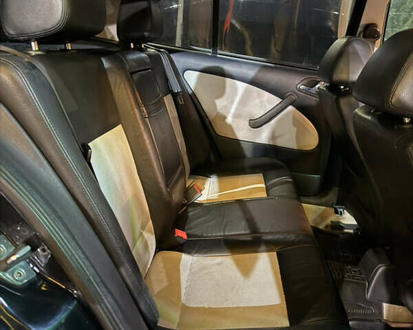 Черный Шкода Октавия, объемом двигателя 1.78 л и пробегом 250 тыс. км за 8000 $, фото 7 на Automoto.ua