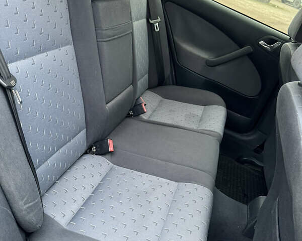 Черный Шкода Октавия, объемом двигателя 1.9 л и пробегом 320 тыс. км за 3500 $, фото 6 на Automoto.ua