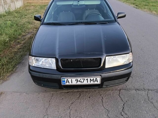 Черный Шкода Октавия, объемом двигателя 2 л и пробегом 320 тыс. км за 3450 $, фото 3 на Automoto.ua