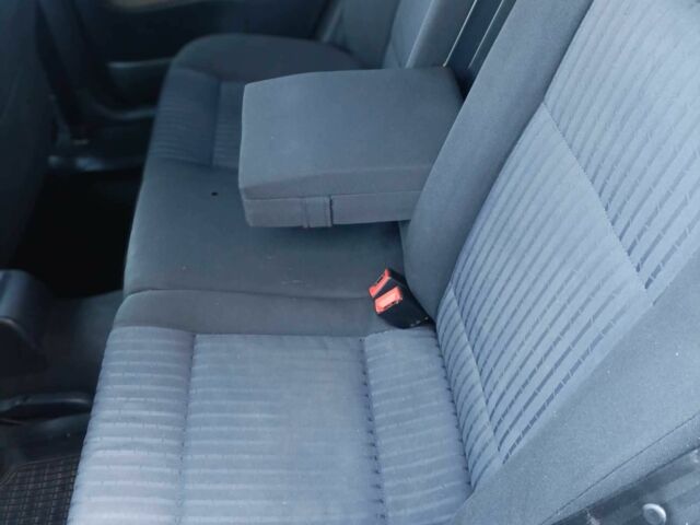 Черный Шкода Октавия, объемом двигателя 2 л и пробегом 320 тыс. км за 3450 $, фото 7 на Automoto.ua