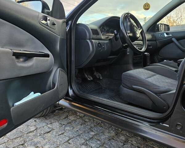 Чорний Шкода Октавія, об'ємом двигуна 1.9 л та пробігом 244 тис. км за 5500 $, фото 8 на Automoto.ua