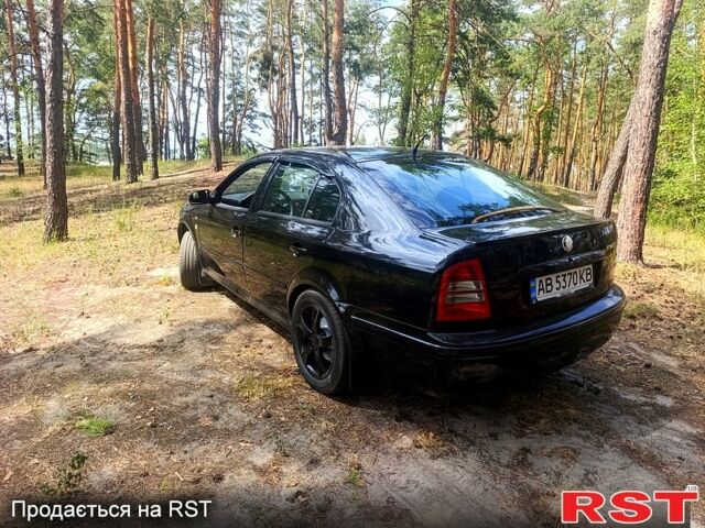 Черный Шкода Октавия, объемом двигателя 1.9 л и пробегом 328 тыс. км за 3300 $, фото 3 на Automoto.ua