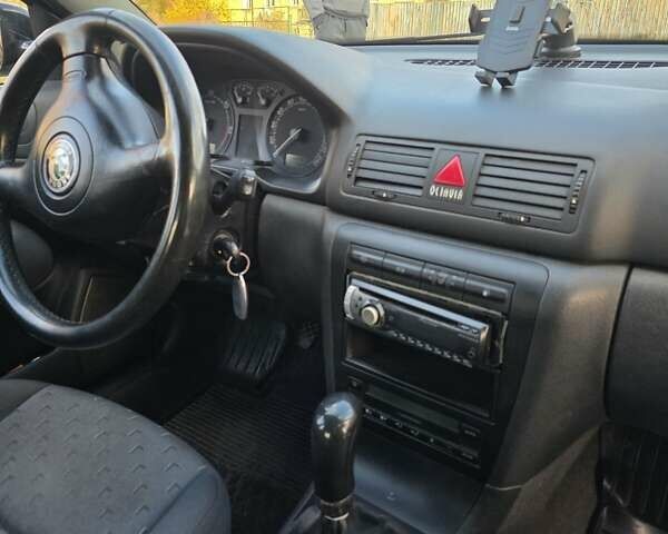 Чорний Шкода Октавія, об'ємом двигуна 1.9 л та пробігом 244 тис. км за 5500 $, фото 25 на Automoto.ua