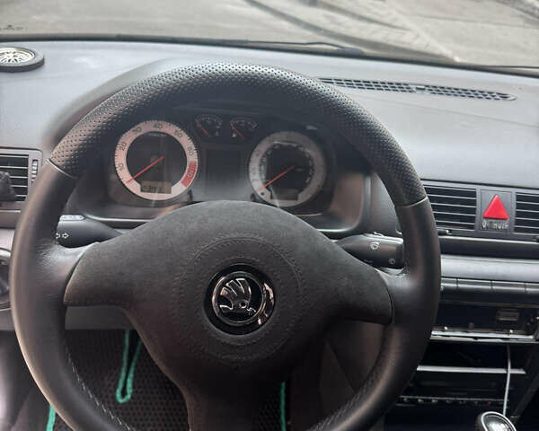 Черный Шкода Октавия, объемом двигателя 1.78 л и пробегом 330 тыс. км за 6000 $, фото 7 на Automoto.ua