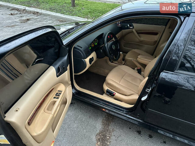 Чорний Шкода Октавія, об'ємом двигуна 1.78 л та пробігом 260 тис. км за 6700 $, фото 7 на Automoto.ua