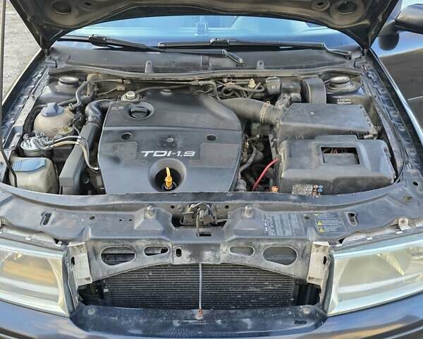 Чорний Шкода Октавія, об'ємом двигуна 1.9 л та пробігом 244 тис. км за 5500 $, фото 41 на Automoto.ua