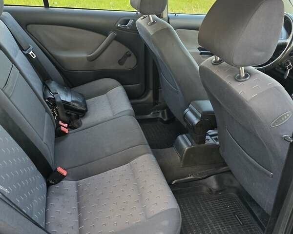 Чорний Шкода Октавія, об'ємом двигуна 1.9 л та пробігом 244 тис. км за 5500 $, фото 31 на Automoto.ua