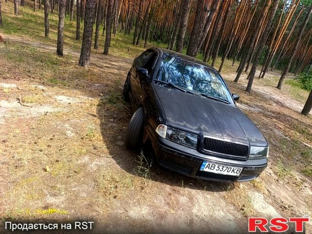 Черный Шкода Октавия, объемом двигателя 1.9 л и пробегом 328 тыс. км за 3300 $, фото 1 на Automoto.ua