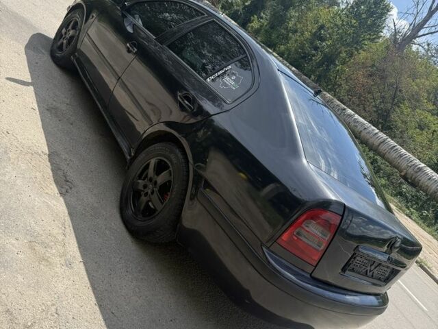 Черный Шкода Октавия, объемом двигателя 0 л и пробегом 295 тыс. км за 3800 $, фото 4 на Automoto.ua