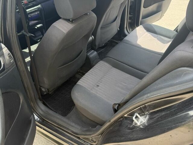 Черный Шкода Октавия, объемом двигателя 0 л и пробегом 295 тыс. км за 3800 $, фото 8 на Automoto.ua
