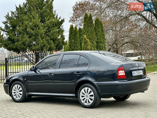 Чорний Шкода Октавія, об'ємом двигуна 2 л та пробігом 288 тис. км за 4750 $, фото 4 на Automoto.ua