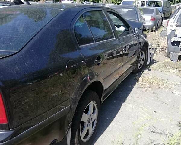 Черный Шкода Октавия, объемом двигателя 2 л и пробегом 300 тыс. км за 1500 $, фото 9 на Automoto.ua