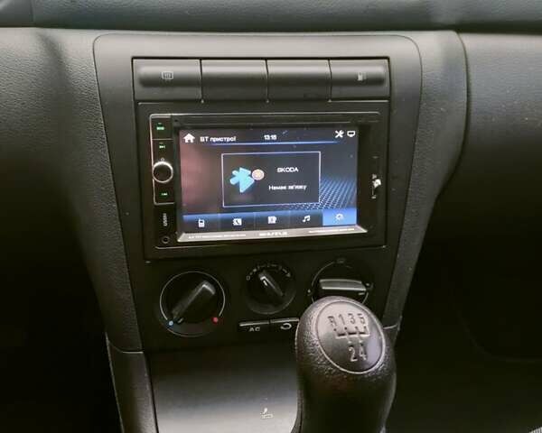 Чорний Шкода Октавія, об'ємом двигуна 1.6 л та пробігом 163 тис. км за 4800 $, фото 9 на Automoto.ua