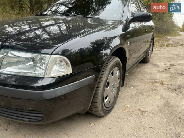 Чорний Шкода Октавія, об'ємом двигуна 1.6 л та пробігом 231 тис. км за 5100 $, фото 15 на Automoto.ua