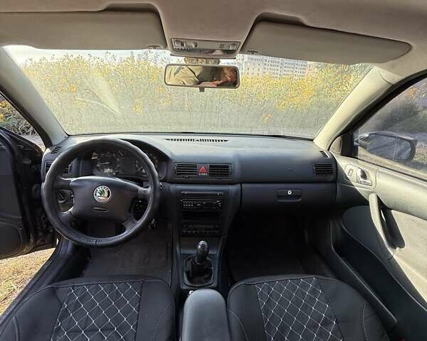 Чорний Шкода Октавія, об'ємом двигуна 1.6 л та пробігом 50 тис. км за 4400 $, фото 3 на Automoto.ua