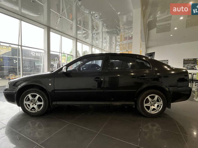 Черный Шкода Октавия, объемом двигателя 1.6 л и пробегом 279 тыс. км за 4700 $, фото 3 на Automoto.ua