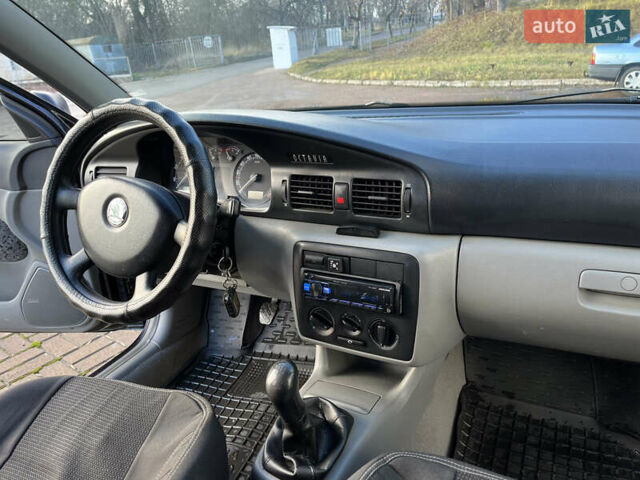 Чорний Шкода Октавія, об'ємом двигуна 1.6 л та пробігом 370 тис. км за 4200 $, фото 23 на Automoto.ua