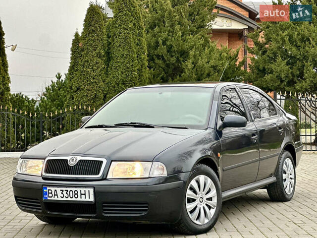 Чорний Шкода Октавія, об'ємом двигуна 2 л та пробігом 288 тис. км за 4750 $, фото 11 на Automoto.ua