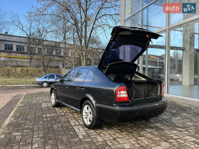 Чорний Шкода Октавія, об'ємом двигуна 1.6 л та пробігом 370 тис. км за 4200 $, фото 14 на Automoto.ua