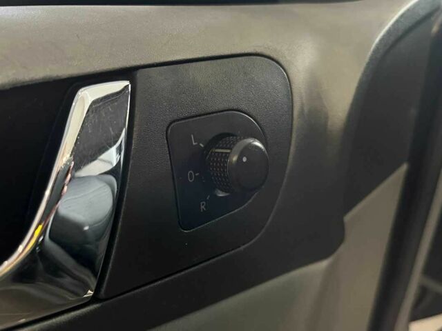 Чорний Шкода Октавія, об'ємом двигуна 1.6 л та пробігом 279 тис. км за 4700 $, фото 11 на Automoto.ua