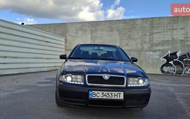 Черный Шкода Октавия, объемом двигателя 1.9 л и пробегом 392 тыс. км за 4000 $, фото 1 на Automoto.ua