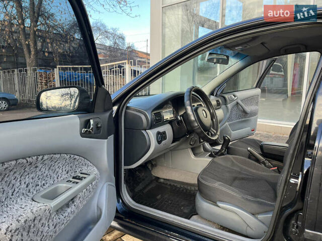 Чорний Шкода Октавія, об'ємом двигуна 1.6 л та пробігом 370 тис. км за 4200 $, фото 19 на Automoto.ua