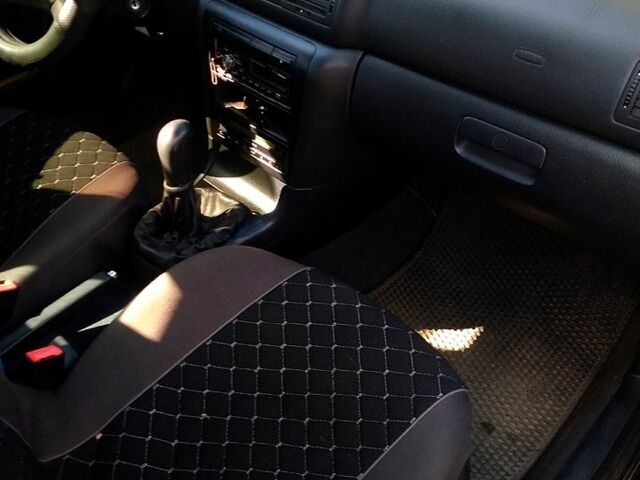 Черный Шкода Октавия, объемом двигателя 2 л и пробегом 400 тыс. км за 3850 $, фото 5 на Automoto.ua