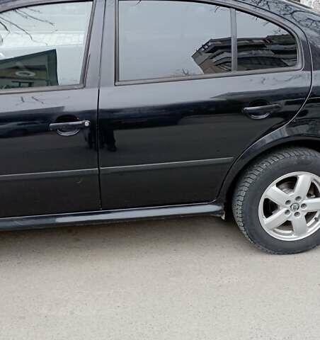 Чорний Шкода Октавія, об'ємом двигуна 1.78 л та пробігом 299 тис. км за 4500 $, фото 12 на Automoto.ua