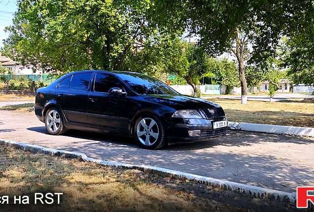 Черный Шкода Октавия, объемом двигателя 2 л и пробегом 257 тыс. км за 6550 $, фото 3 на Automoto.ua