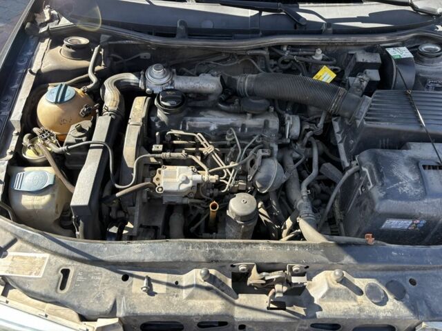 Черный Шкода Октавия, объемом двигателя 1.9 л и пробегом 297 тыс. км за 4700 $, фото 7 на Automoto.ua