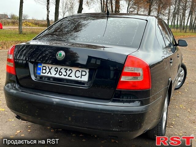 Черный Шкода Октавия, объемом двигателя 1.6 л и пробегом 256 тыс. км за 5800 $, фото 4 на Automoto.ua