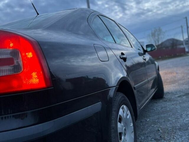 Черный Шкода Октавия, объемом двигателя 1.9 л и пробегом 300 тыс. км за 2899 $, фото 2 на Automoto.ua