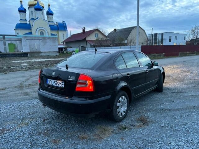 Черный Шкода Октавия, объемом двигателя 1.9 л и пробегом 300 тыс. км за 2899 $, фото 1 на Automoto.ua