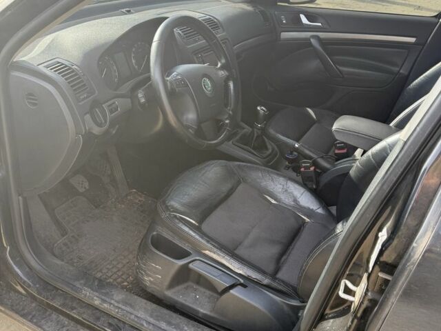 Чорний Шкода Октавія, об'ємом двигуна 2 л та пробігом 375 тис. км за 3500 $, фото 9 на Automoto.ua