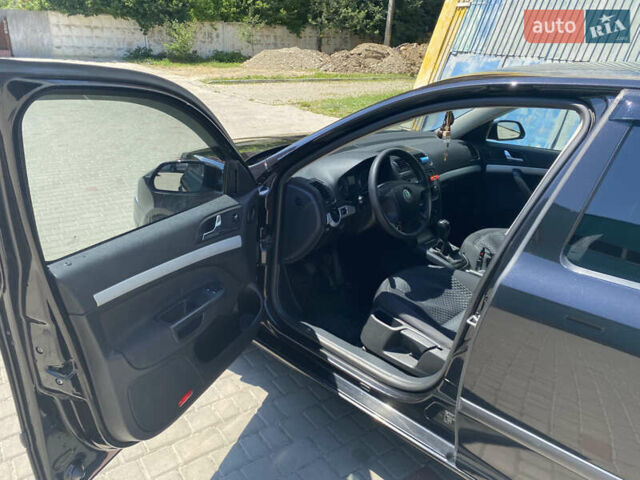 Чорний Шкода Октавія, об'ємом двигуна 1.6 л та пробігом 264 тис. км за 6500 $, фото 9 на Automoto.ua