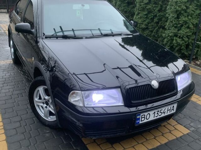 Чорний Шкода Октавія, об'ємом двигуна 1.6 л та пробігом 272 тис. км за 3600 $, фото 1 на Automoto.ua