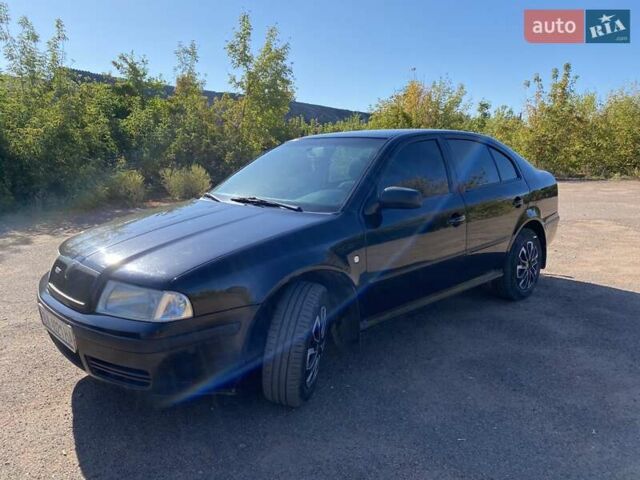 Черный Шкода Октавия, объемом двигателя 1.9 л и пробегом 280 тыс. км за 5200 $, фото 6 на Automoto.ua