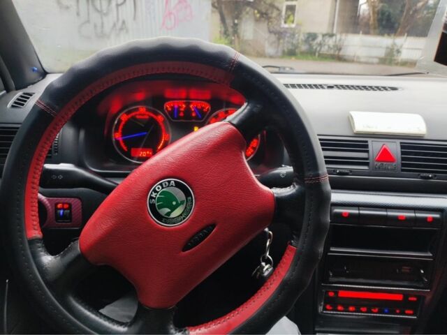 Черный Шкода Октавия, объемом двигателя 1.9 л и пробегом 356 тыс. км за 3499 $, фото 15 на Automoto.ua