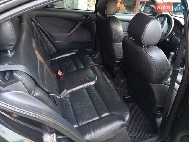 Черный Шкода Октавия, объемом двигателя 1.9 л и пробегом 289 тыс. км за 5850 $, фото 1 на Automoto.ua