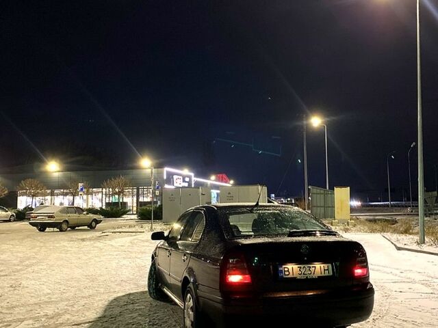 Черный Шкода Октавия, объемом двигателя 1.6 л и пробегом 298 тыс. км за 4999 $, фото 8 на Automoto.ua